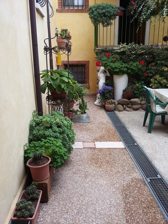 Bed and Breakfast La Carbonara 6 Bardolino Zewnętrze zdjęcie